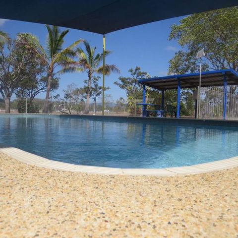 Bluewater Caravan Park - Accommodation NT 0