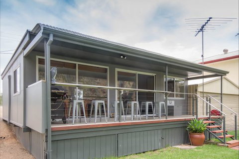 River Shack Rentals - Living The Dream - Accommodation NT 8