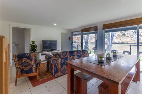 River Shack Rentals - Living The Dream - Accommodation NT 12