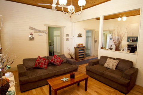 Anderl's Beach Cottage - Accommodation NT 2