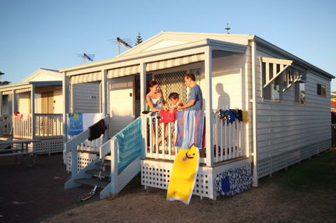 Christies Beach Tourist Park - Accommodation NT 0