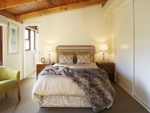 Grevillea Chalet - Accommodation NT 5