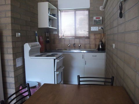 Anchorage 8 - Accommodation NT 1