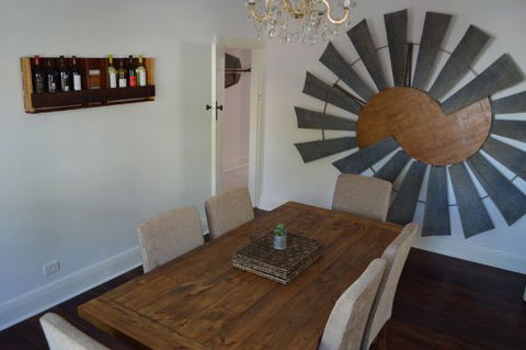 Two Cow Cottage Bed And Breakfast - Accommodation NT 5