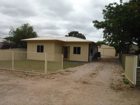 The Shack - Accommodation NT 2