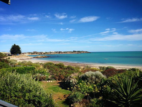 The Shore -Beachfront Accommodation - Accommodation NT 3