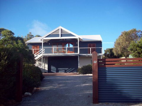 Top Deck Marion Bay - Accommodation NT 1
