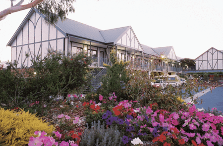  Accommodation NT