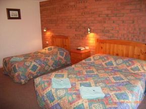 Tea House Motor Inn - Accommodation NT 1