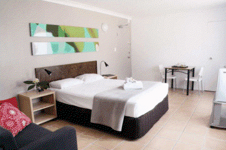 Sunshine Beach Resort - NT Tourism 4