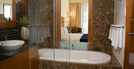 Majestic Roof Garden Hotel - Accommodation NT