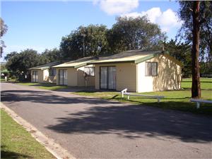 Victor Harbour Holiday & Cabin Park - Accommodation NT 2