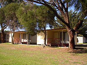 Victor Harbour Holiday & Cabin Park - Accommodation NT 4