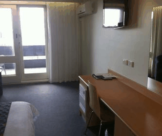 Beachfront Voyager Motor Inn - Accommodation NT 4