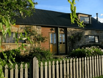 Daisy Bank Cottages - Accommodation NT