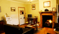 Crabtree House Heritage Suites - Accommodation NT