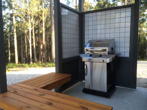 High Peaks Cottages - Accommodation NT 3
