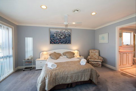 Ocean Manor Bed And Breakfast - Accommodation NT 4