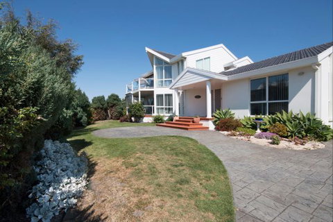 Ocean Manor Bed And Breakfast - Accommodation NT 8