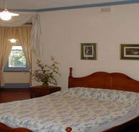Warwick House - Accommodation NT