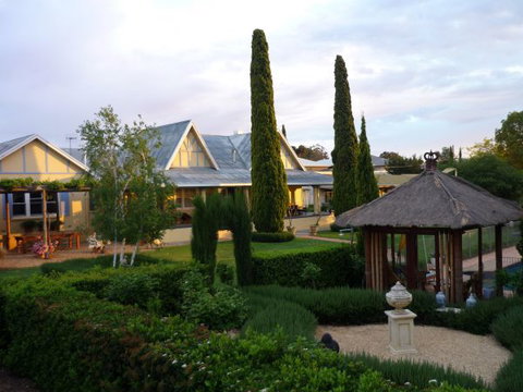 Berri Bed And Breakfast - NT Tourism 1