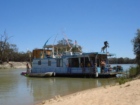 Berri Bed And Breakfast - NT Tourism 4