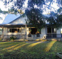 Arties Cottage Accommodation - Accommodation NT