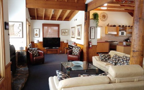 Cloud 9 Alpine Lodge - Accommodation NT 3