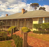 Crown and Anchor Inn - Accommodation NT