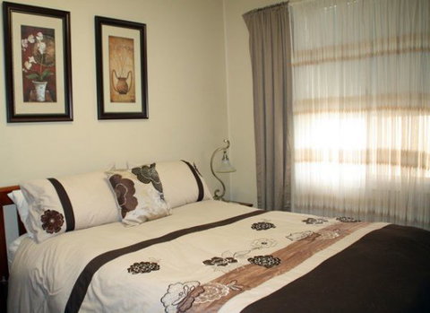 Explorers - Accommodation NT 1