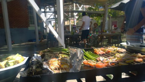 Foreshore Backpackers - Accommodation NT 2