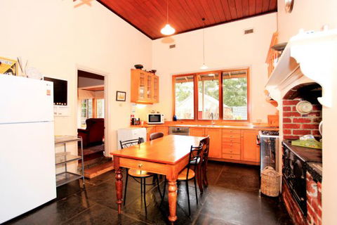 Lochinver Farm Homestead And Cottages - Accommodation NT 3