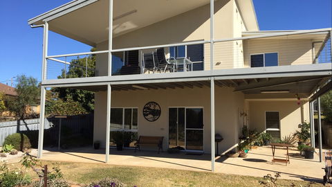 Lyreen's Apartment Bed And Breakfast - Accommodation NT 0