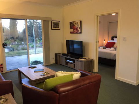 Lyreen's Apartment Bed And Breakfast - Accommodation NT 6