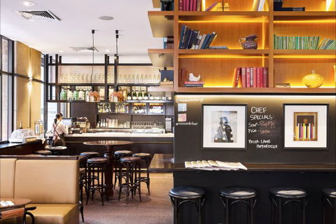 Mantra 2 Bond Street - NT Tourism 1