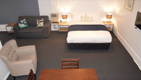 Penguin Seaside Motel - Accommodation NT 3