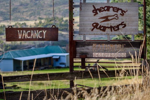 Rathmore - Accommodation NT 5