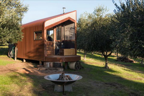 Shacky In The Olive Grove - Accommodation NT 1