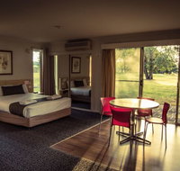 Yowani Country Club - Accommodation NT