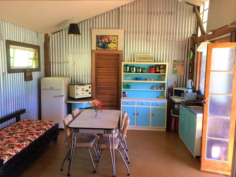 Fig Tree Retro Studio - Accommodation NT 6