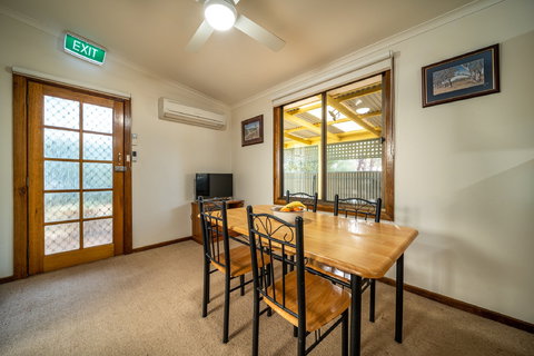 Flinders Ranges Bed And Breakfast - Accommodation NT 6