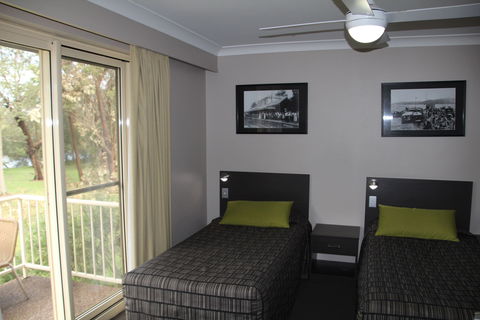 Galaxy Motel - Accommodation NT 3