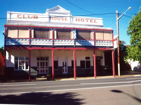 Club House Hotel - Accommodation NT 0
