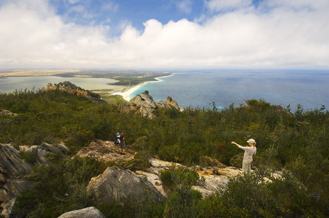 Lucky Bay Campground At Cape Le Grand National Park - Accommodation NT 2