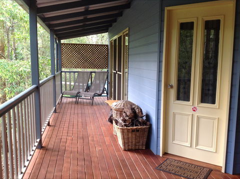 Maleny Country Cottages - Accommodation NT 1