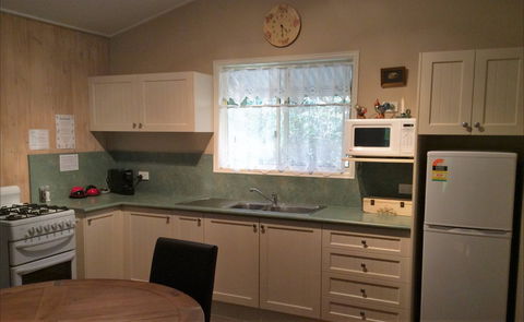 Maleny Country Cottages - Accommodation NT 5