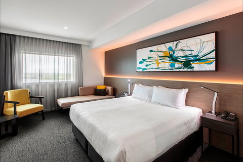 Mercure Sunshine Coast Kawana Waters - NT Tourism 1