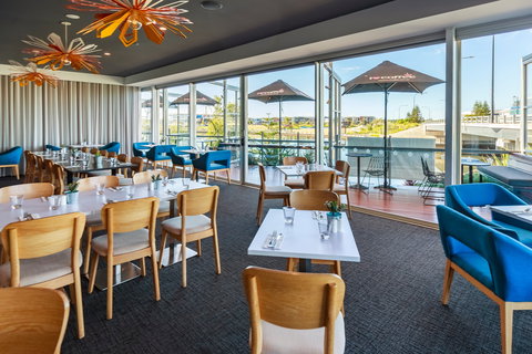 Mercure Sunshine Coast Kawana Waters - NT Tourism 7