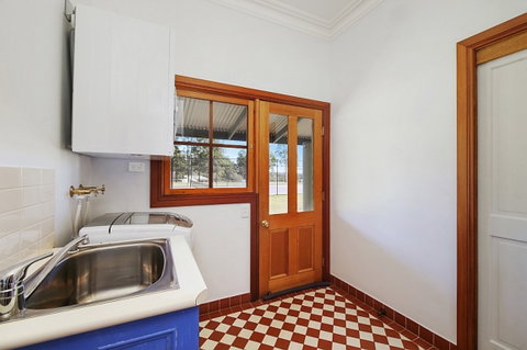Stonegate - Accommodation NT 8