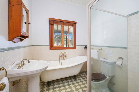 Stonegate - Accommodation NT 9